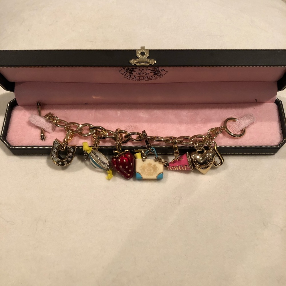 Charm bracelet